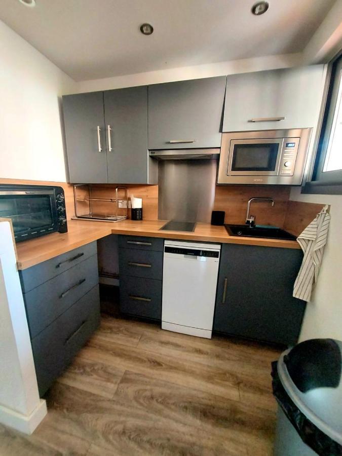 Appartement T3 Plein Centre Ville Le Lavandou Luaran gambar